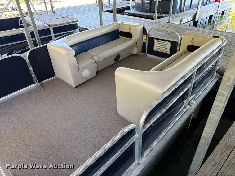 image for item FK3671 2020 Playcraft  P-2400 pontoon boat