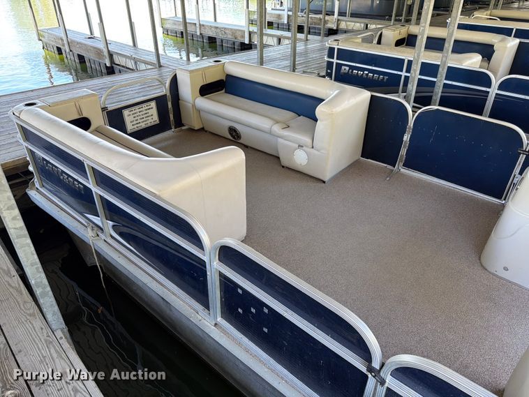 image for item FK3671 2020 Playcraft  P-2400 pontoon boat