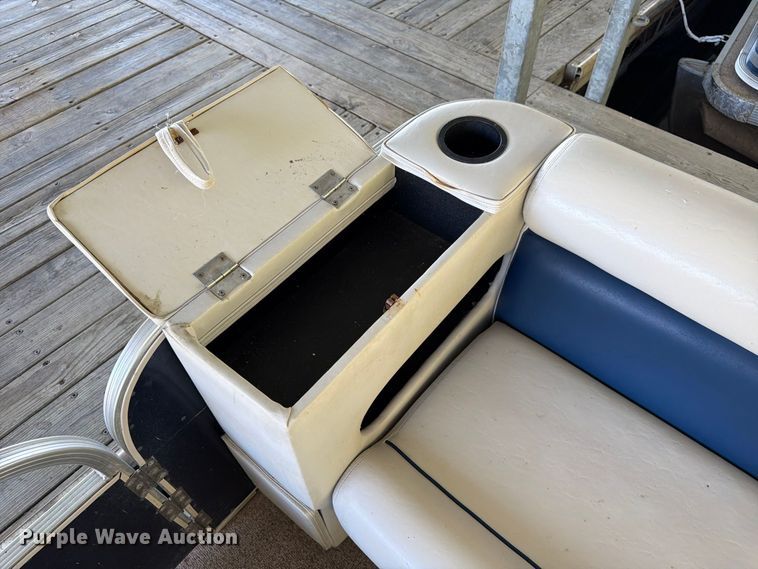 image for item FK3671 2020 Playcraft  P-2400 pontoon boat