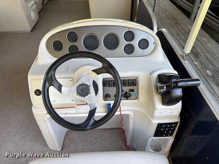 image for item FK3671 2020 Playcraft  P-2400 pontoon boat