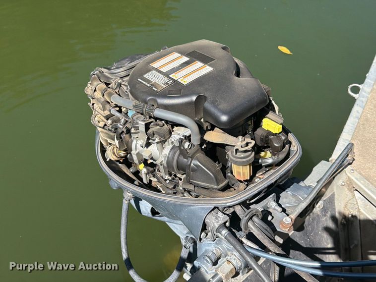 image for item FK3671 2020 Playcraft  P-2400 pontoon boat