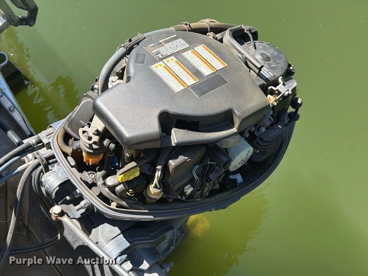 image for item FK3671 2020 Playcraft  P-2400 pontoon boat