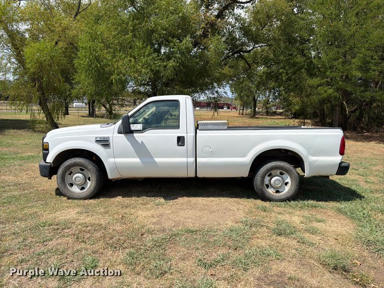 image for item FK5102 2008 Ford F250 Super Duty pickup truck