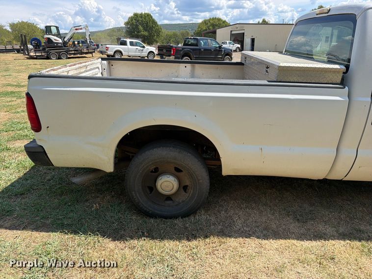 image for item FK5102 2008 Ford F250 Super Duty pickup truck