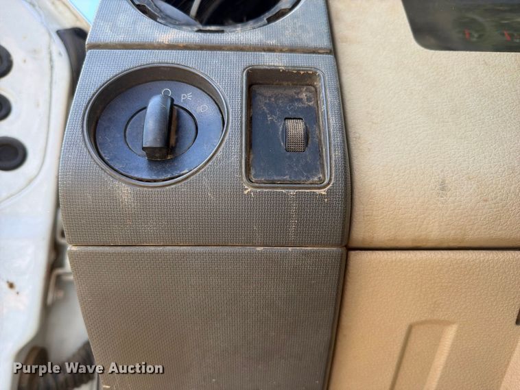 image for item FK5102 2008 Ford F250 Super Duty pickup truck
