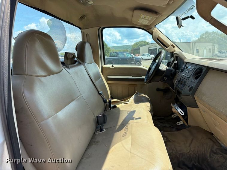 image for item FK5102 2008 Ford F250 Super Duty pickup truck