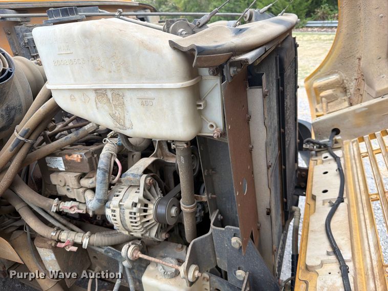 image for item FK5144 2001 International 3800 school bus