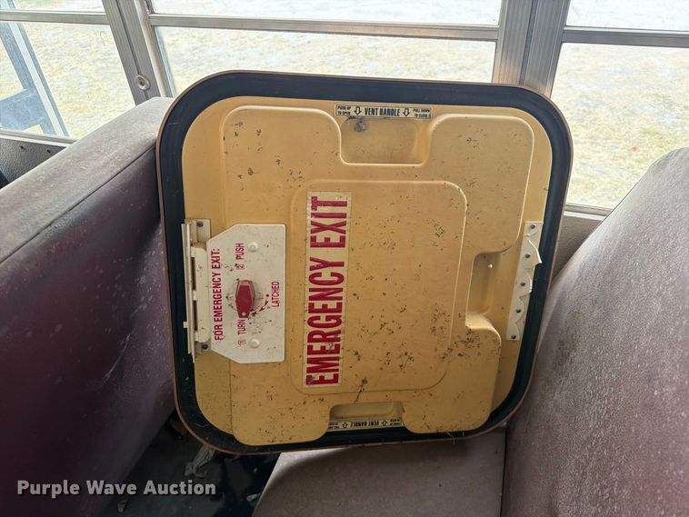 image for item FK5145 2002 Chevrolet B7 school bus