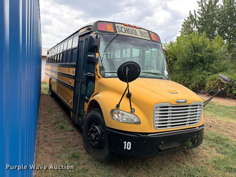 image for item FK5146 2009 Freightliner B2 school bus