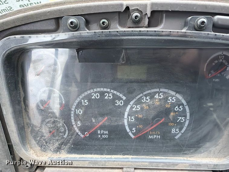 image for item FK5146 2009 Freightliner B2 school bus