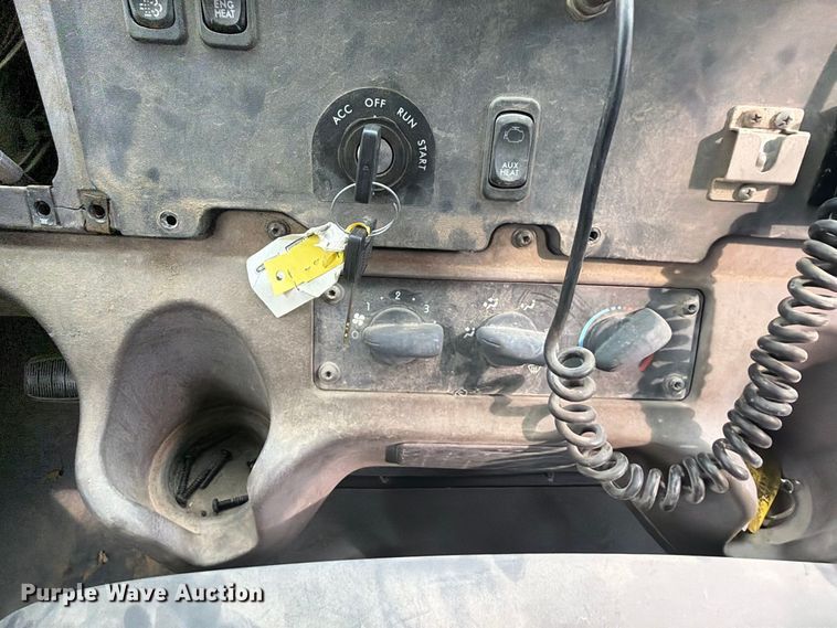 image for item FK5146 2009 Freightliner B2 school bus