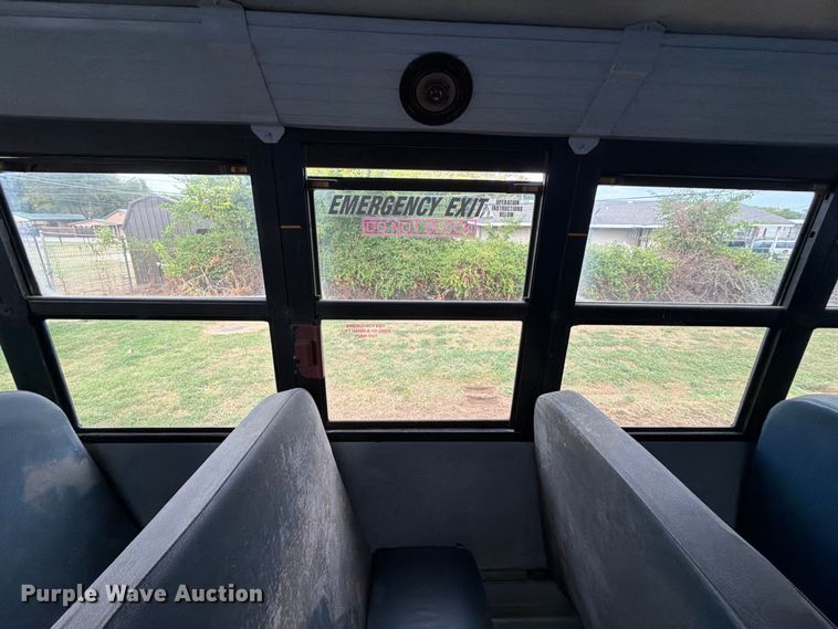 image for item FK5146 2009 Freightliner B2 school bus