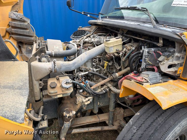 image for item FK5146 2009 Freightliner B2 school bus