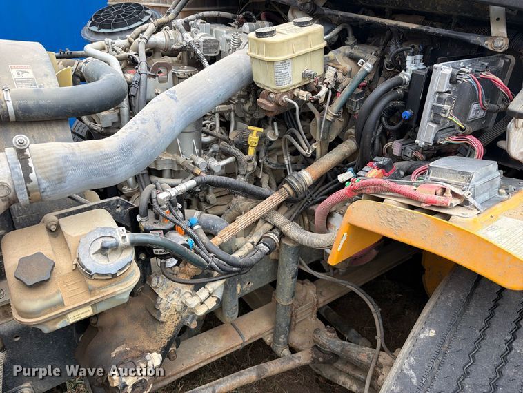 image for item FK5146 2009 Freightliner B2 school bus