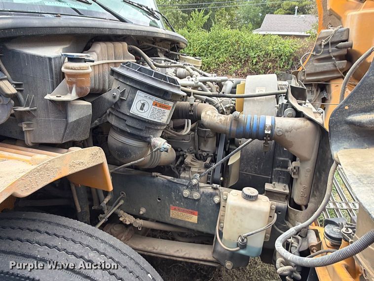 image for item FK5146 2009 Freightliner B2 school bus