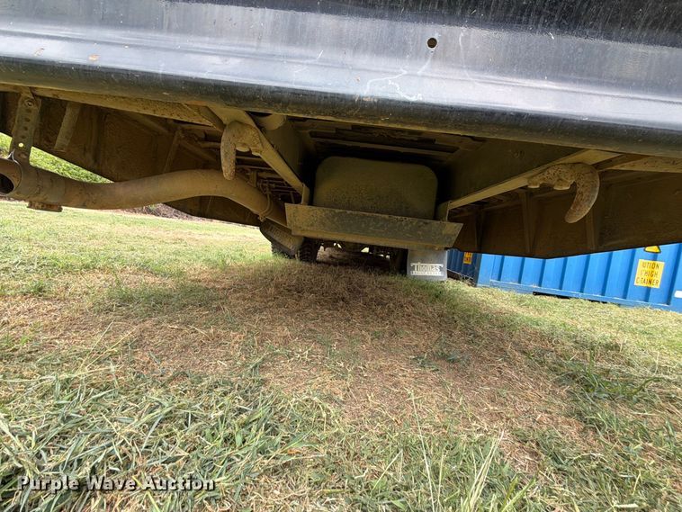 image for item FK5146 2009 Freightliner B2 school bus