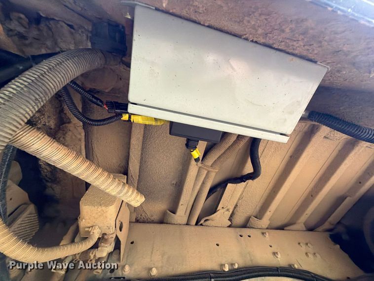 image for item FK5146 2009 Freightliner B2 school bus