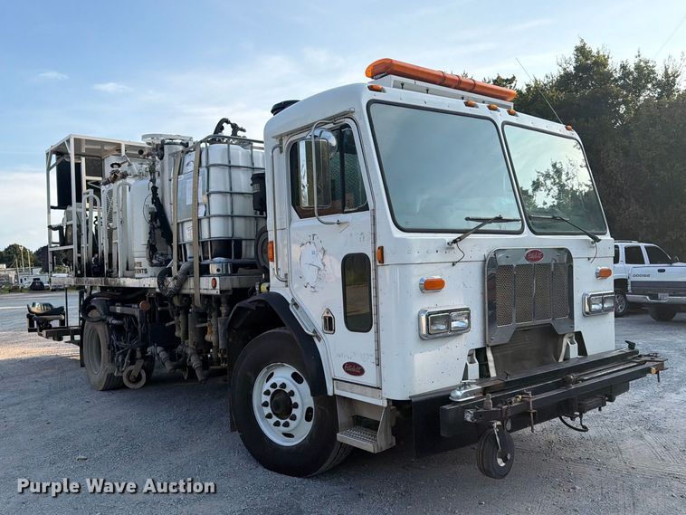 image for item FN2046 2013 Peterbilt 320 paint striper truck