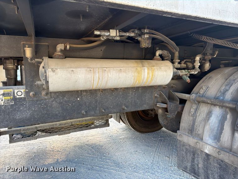 image for item FN2046 2013 Peterbilt 320 paint striper truck