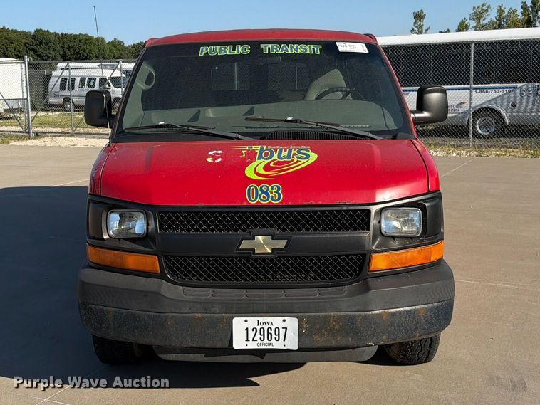 image for item FN5851 2008 Chevrolet Express 3500 van