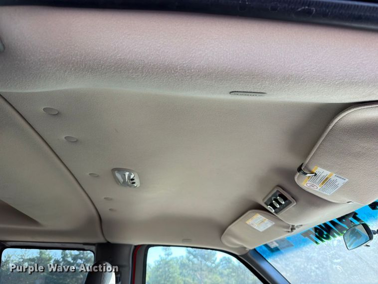 image for item FN5851 2008 Chevrolet Express 3500 van