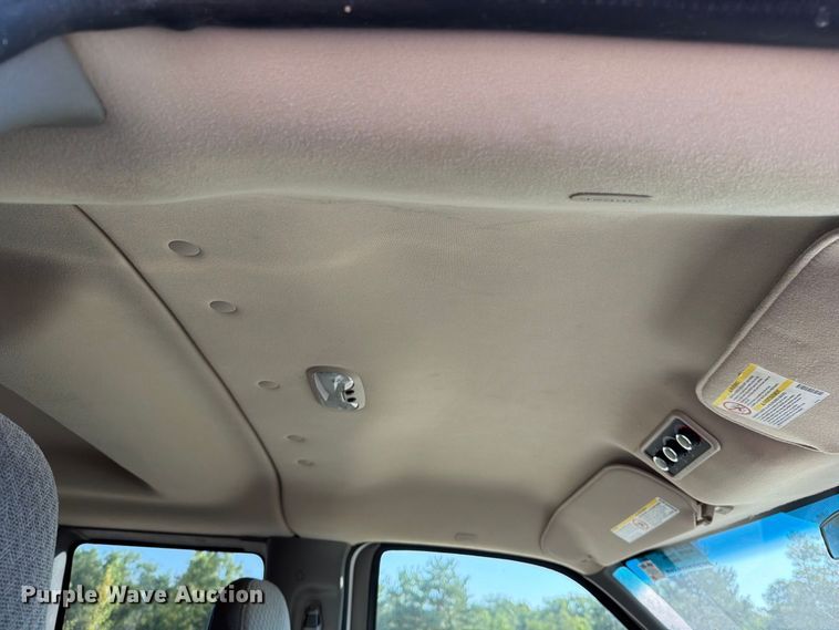 image for item FN5852 2009 Chevrolet Express 3500 van