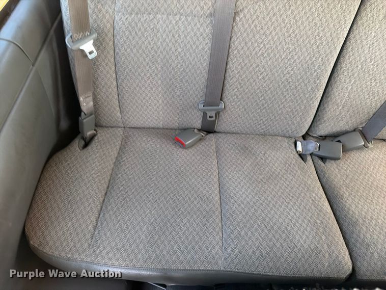 image for item FN5852 2009 Chevrolet Express 3500 van