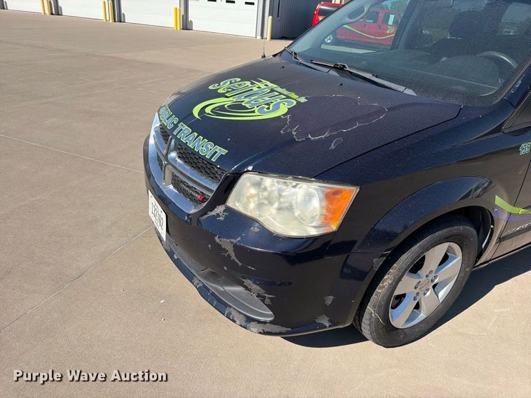 image for item FN5855 2013 Dodge Grand Caravan handicap accessible van