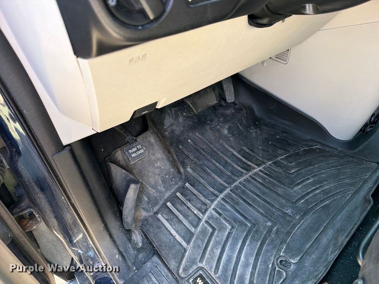 image for item FN5855 2013 Dodge Grand Caravan handicap accessible van