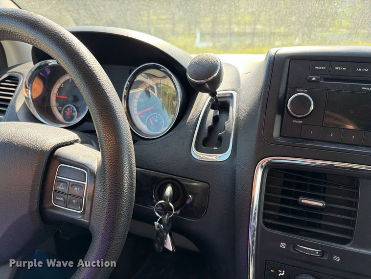 image for item FN5855 2013 Dodge Grand Caravan handicap accessible van