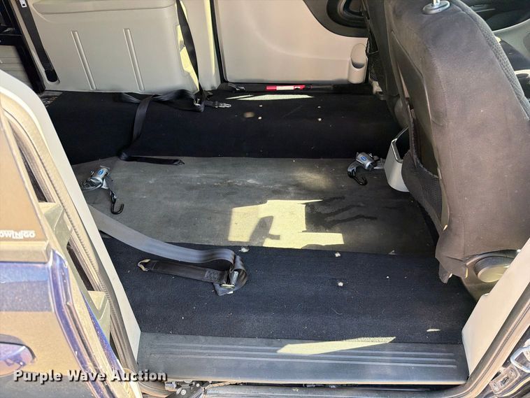 image for item FN5855 2013 Dodge Grand Caravan handicap accessible van