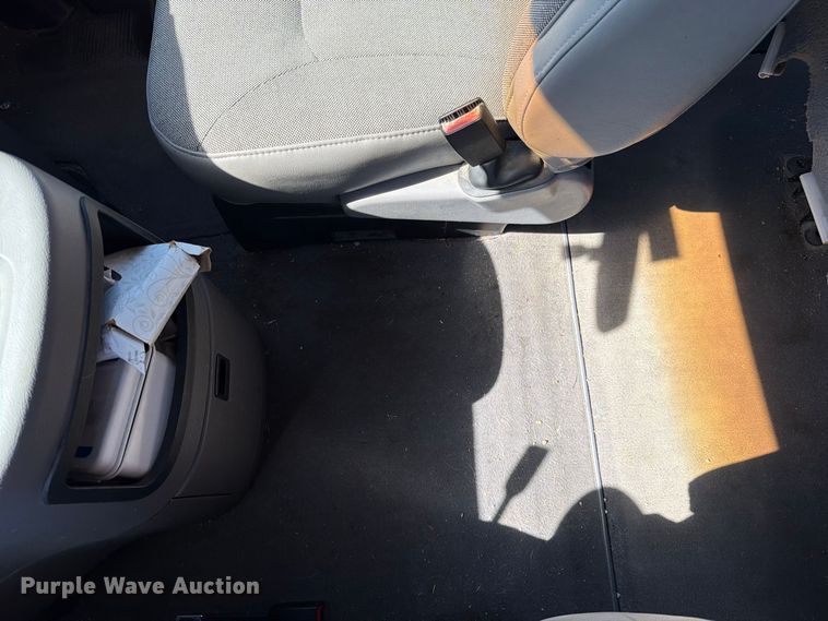 image for item FN5857 2002 Ford E350 van