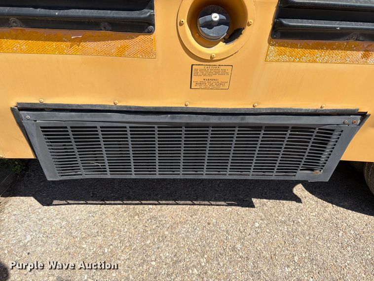 image for item FO3001 2001 Chevrolet Express 3500 school bus
