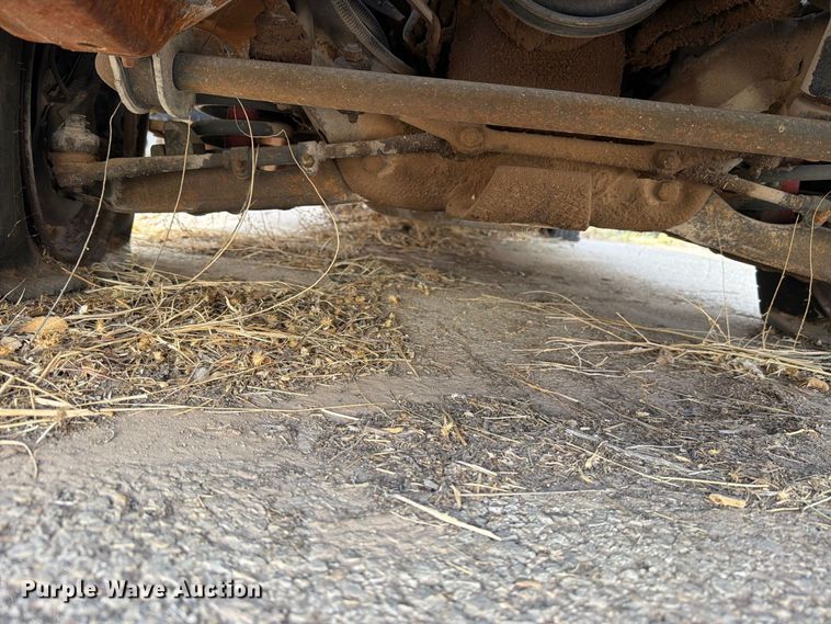 image for item FO3003 1995 Chevrolet S10 pickup truck