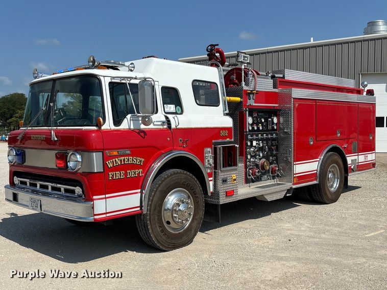 image for item FP3015 1988 Ford C8000 pumper fire truck
