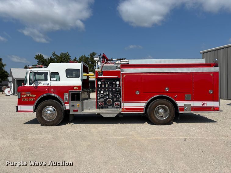 image for item FP3015 1988 Ford C8000 pumper fire truck