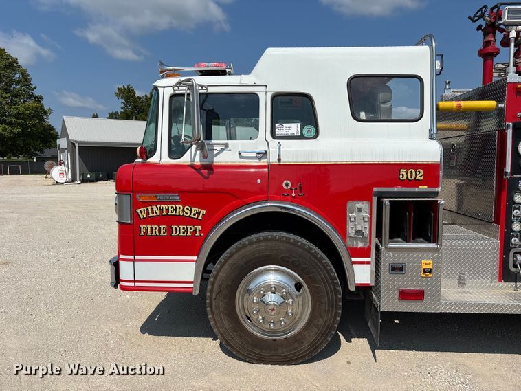image for item FP3015 1988 Ford C8000 pumper fire truck