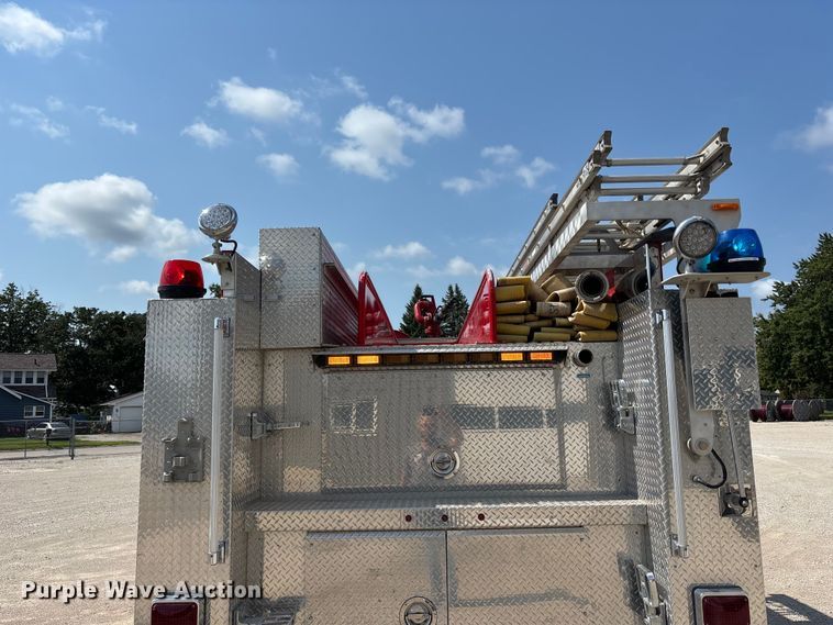 image for item FP3015 1988 Ford C8000 pumper fire truck