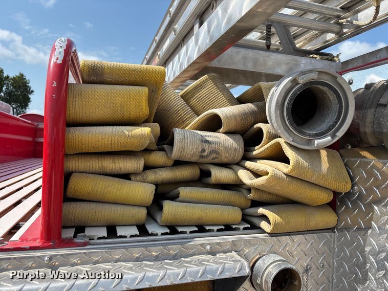 image for item FP3015 1988 Ford C8000 pumper fire truck