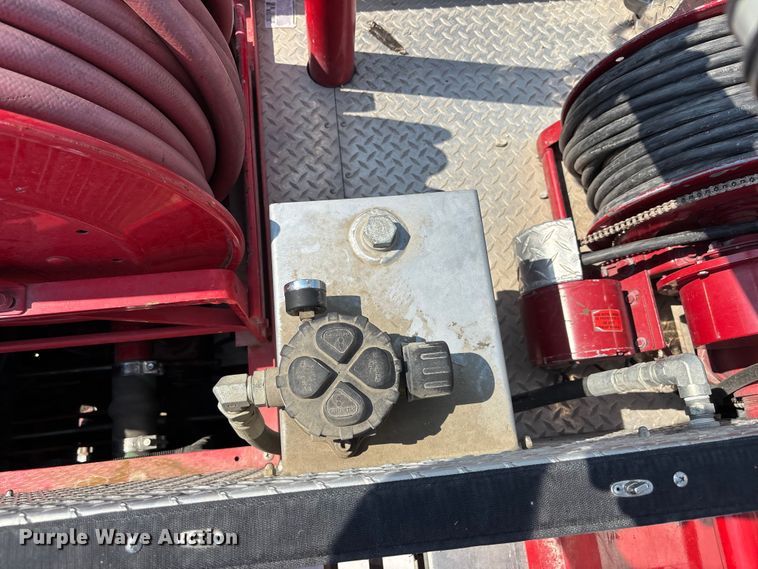 image for item FP3015 1988 Ford C8000 pumper fire truck