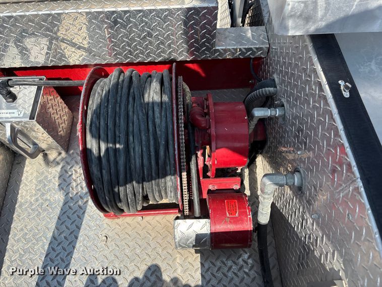 image for item FP3015 1988 Ford C8000 pumper fire truck