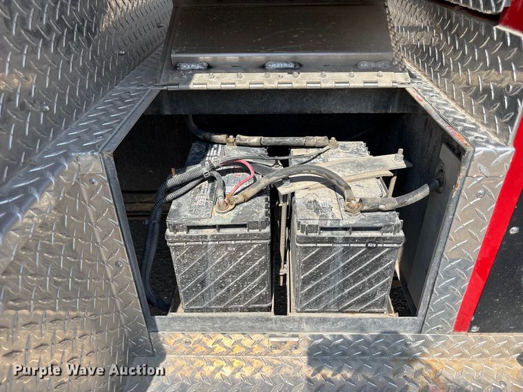 image for item FP3015 1988 Ford C8000 pumper fire truck