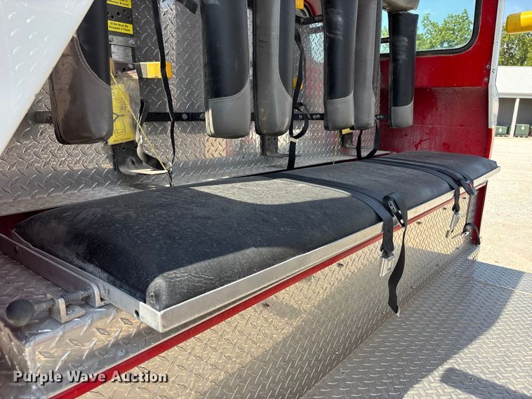 image for item FP3015 1988 Ford C8000 pumper fire truck