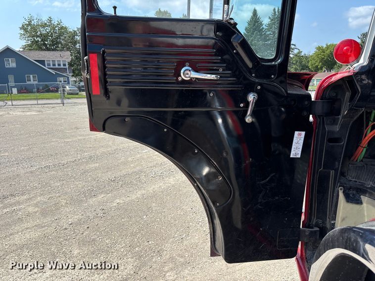 image for item FP3015 1988 Ford C8000 pumper fire truck