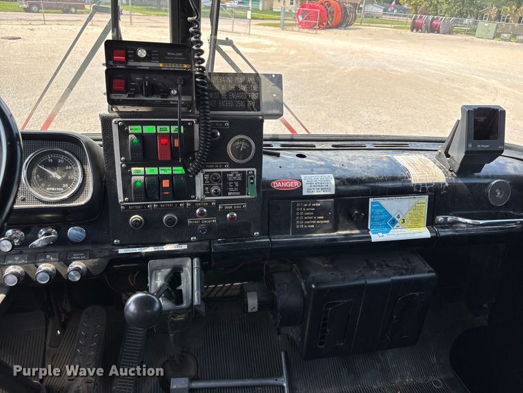 image for item FP3015 1988 Ford C8000 pumper fire truck