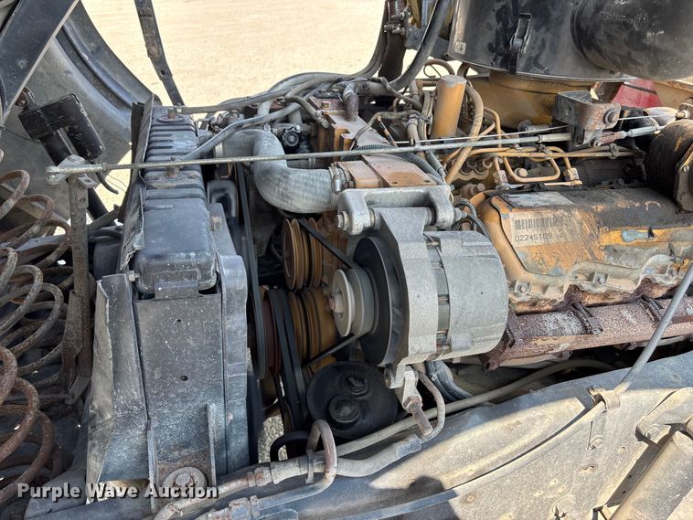 image for item FP3015 1988 Ford C8000 pumper fire truck