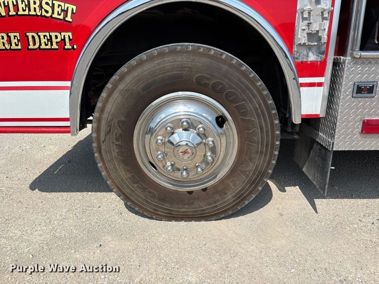 image for item FP3015 1988 Ford C8000 pumper fire truck