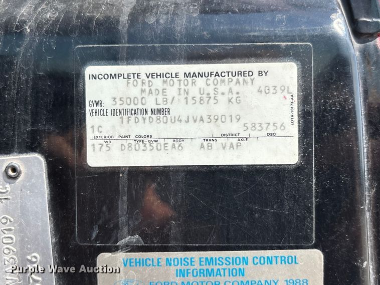 image for item FP3015 1988 Ford C8000 pumper fire truck