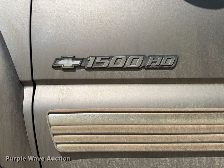 image for item FP3045 2002 Chevrolet Silverado 1500 Crew Cab pickup truck