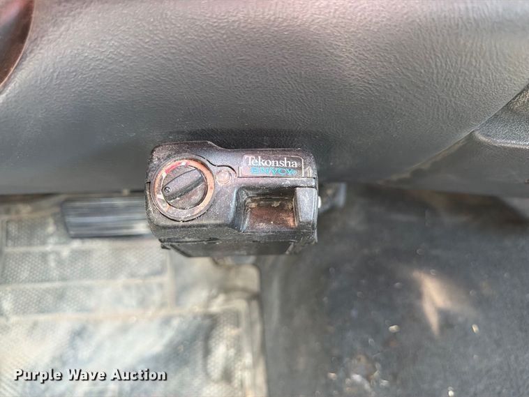 image for item FP3045 2002 Chevrolet Silverado 1500 Crew Cab pickup truck